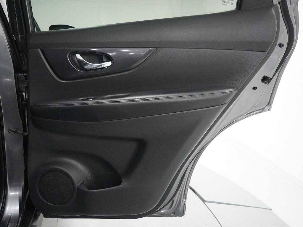 2020 Nissan Rogue