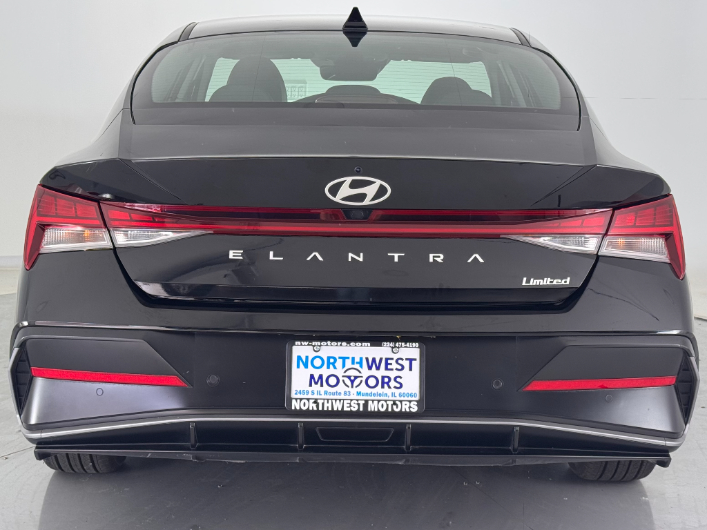 2024 Hyundai Elantra