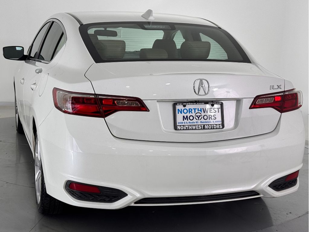 2018 Acura ILX