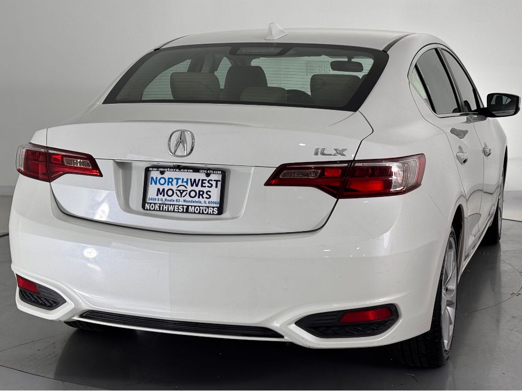 2018 Acura ILX