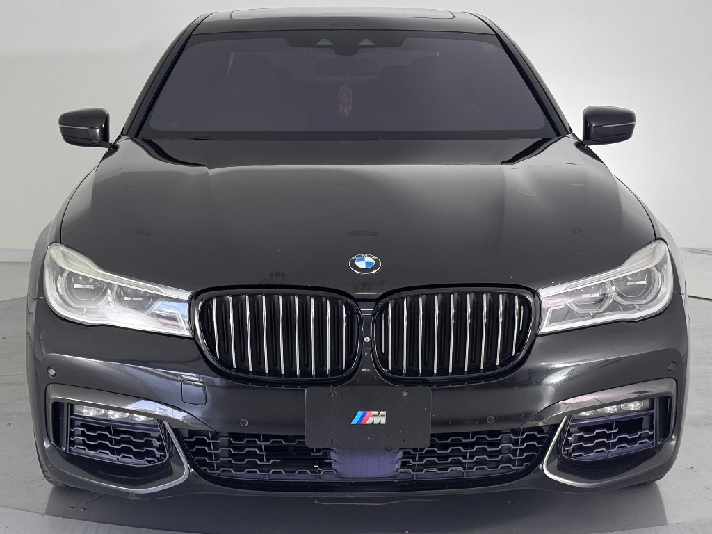 2017 BMW 7 series