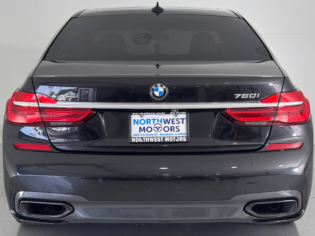 2017 BMW 7 series