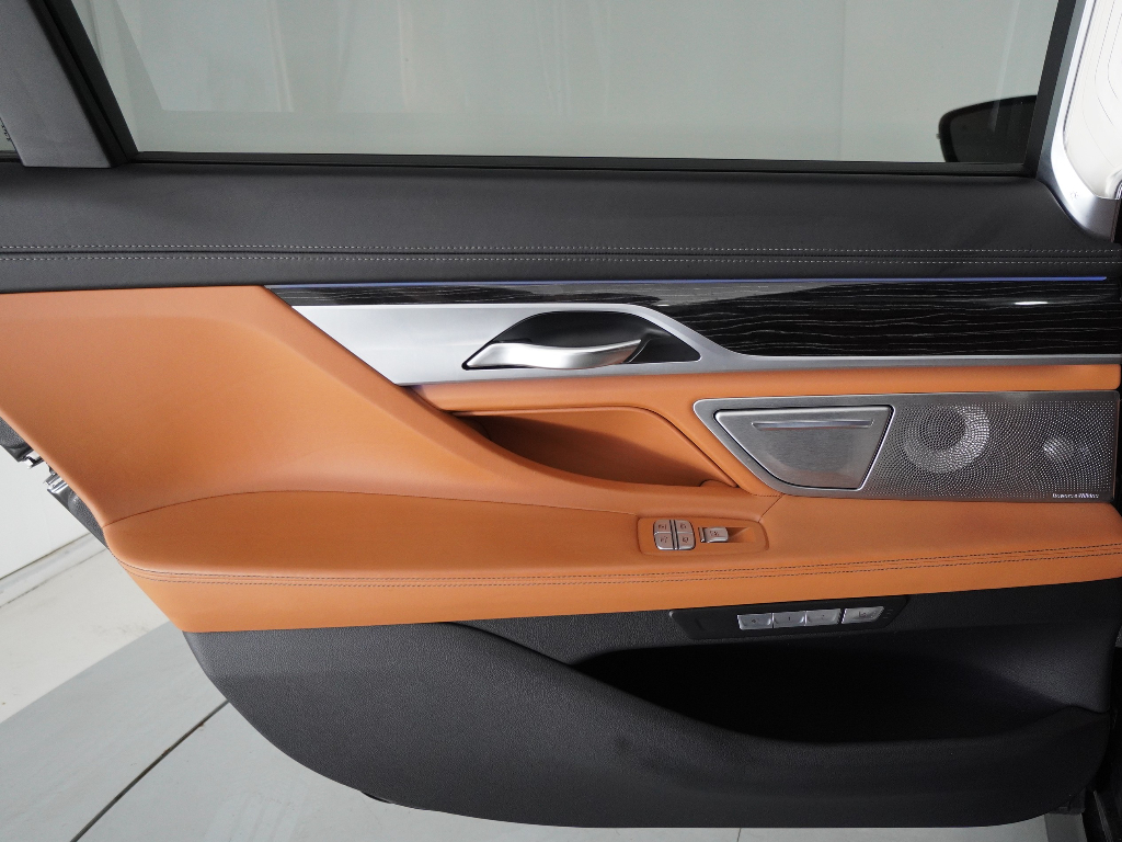 2017 BMW 7 series